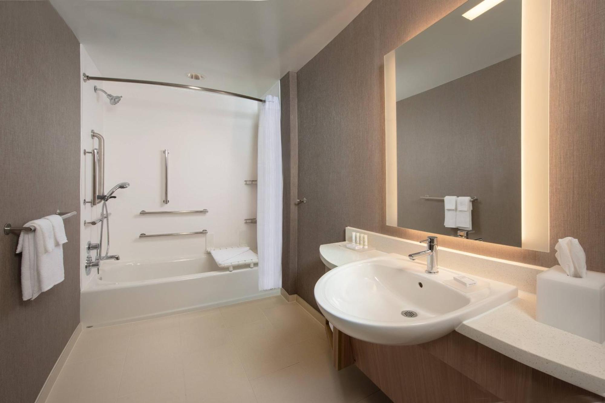 Springhill Suites By Marriott فريدريك المظهر الخارجي الصورة