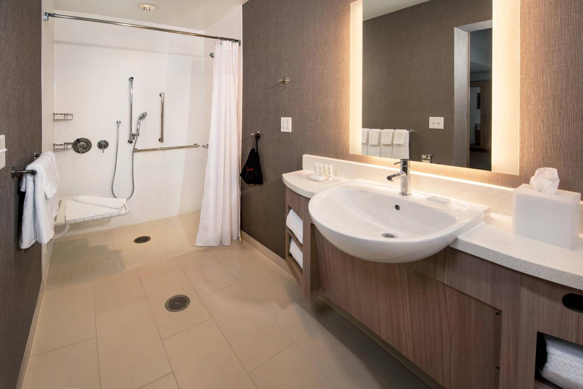 Springhill Suites By Marriott فريدريك المظهر الخارجي الصورة